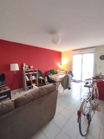 Appartement T2 avec terrasse et parking , Limoges