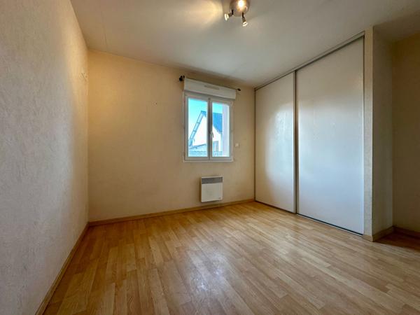 Plain-pied lumineux à Juillan, 4 chambres, double garage