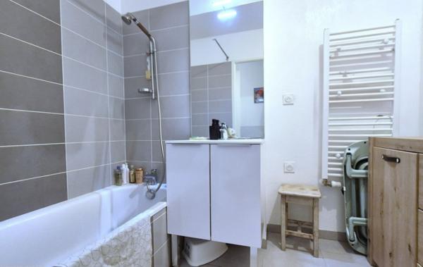 Vente Maison 4 chambres Saint-sulpice-la-pointe