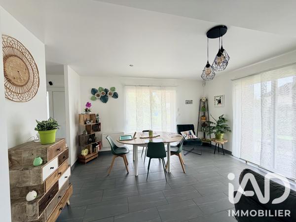 Appartement à vendre 4 pièces 85 m² Villemandeur