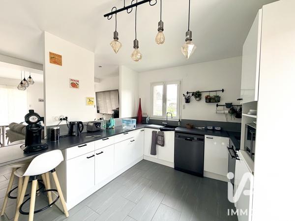 Appartement à vendre 4 pièces 85 m² Villemandeur