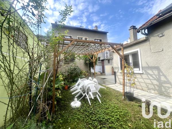 Maison à vendre 9 pièces 160 m² Stains