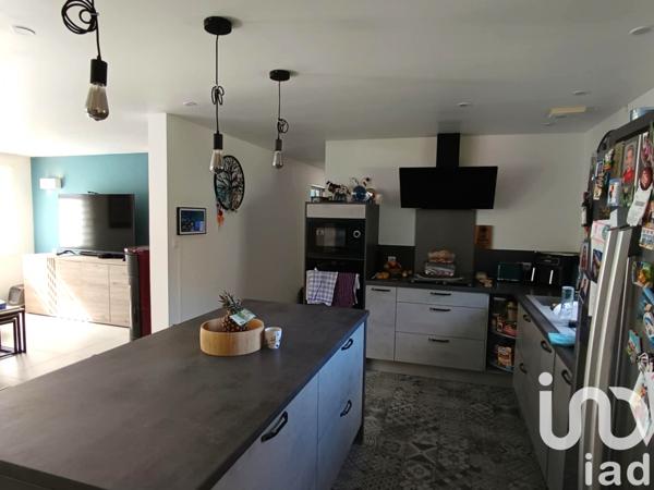 Maison à vendre 5 pièces 105 m² Saint-Rémy-de-Maurienne