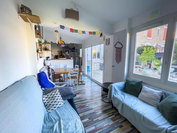 Maison 3 chambres avec jardin, terrasse, cave et grand garage,  
La rochelle 17000