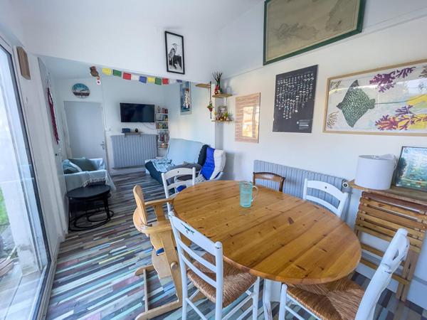 Maison 3 chambres avec jardin, terrasse, cave et grand garage,  
La rochelle 17000