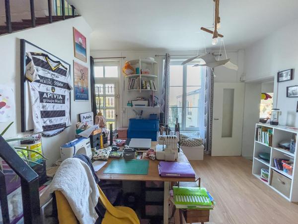 Maison 3 chambres avec jardin, terrasse, cave et grand garage,  
La rochelle 17000