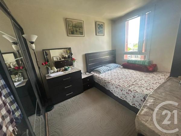 Appartement F4 à vendre  4 pièces - 64,17 m 2   GARGES LES GONESSE  - 95