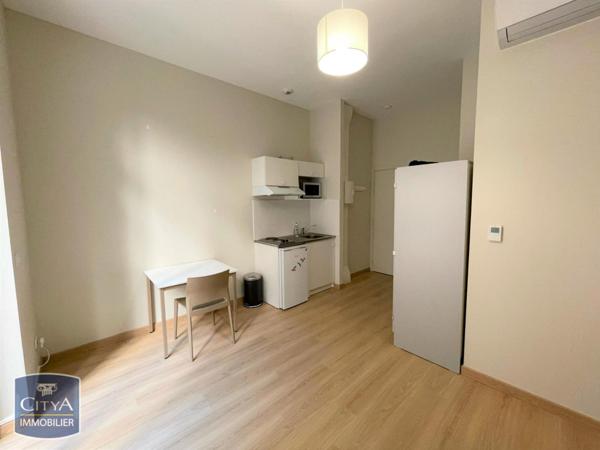 Appartement à louer 1 pièce 25.27m²