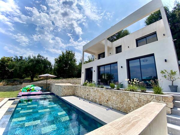 Belle Villa Californienne Vence 6 pièce(s) 206 m2