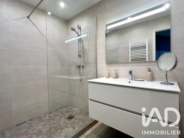 Location appartement 2 pièces 47,31 m² Mandelieu-la-Napoule