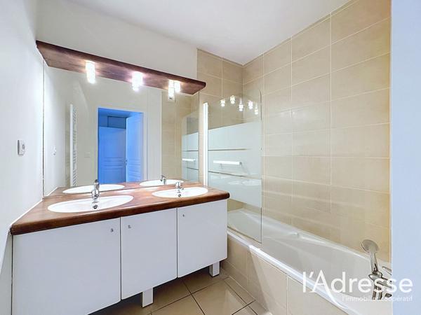 Exclusivité l'Adresse Immobilier - Tournefeuille - Appartement T3 de 65m² avec 2 places de parking Sous-Sol