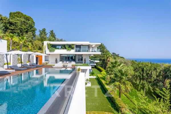 Villa unique à Cannes, 1 130 m² avec vue mer panoramique
