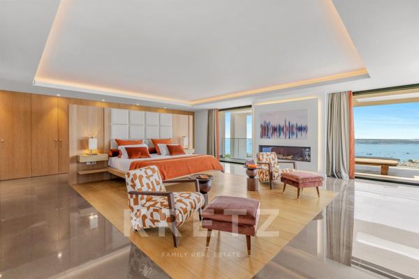 Villa unique à Cannes, 1 130 m² avec vue mer panoramique
