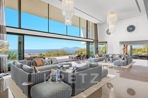Villa unique à Cannes, 1 130 m² avec vue mer panoramique