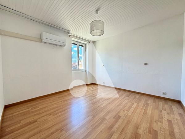 Appartement 5 pièces 117.9 m2