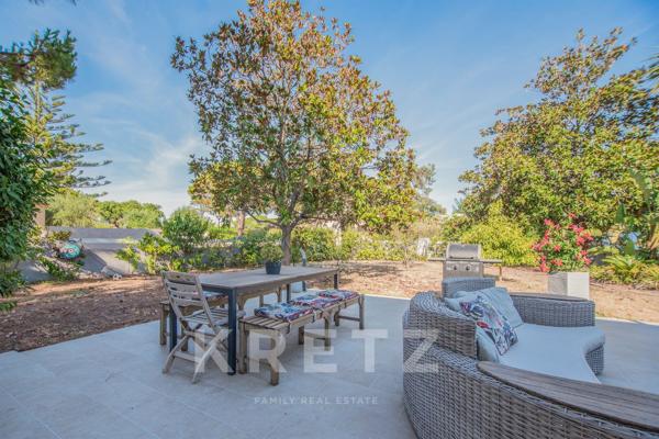Villa de Caractères de 242m2 - La Marana à 200m de la mer