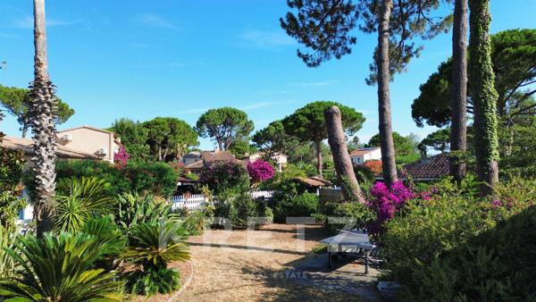 Villa de Caractères de 242m2 - La Marana à 200m de la mer