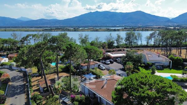 Villa de Caractères de 242m2 - La Marana à 200m de la mer