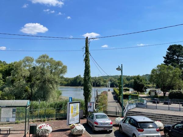 appartement T3 en Duplex + Bar/restaurant. Rapport locatif 25 020 € par an