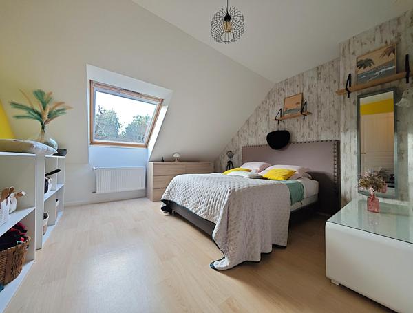 Maison à PLOEREN, 56880 - 8 pièces 162m²