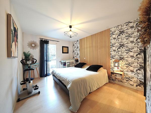 Maison à PLOEREN, 56880 - 8 pièces 162m²