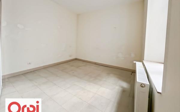 Appartement à vendre    3 pièces • 71,12 m2 Béziers