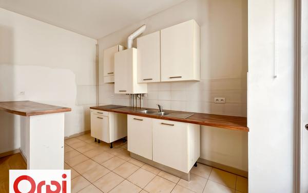 Appartement à vendre    3 pièces • 71,12 m2 Béziers