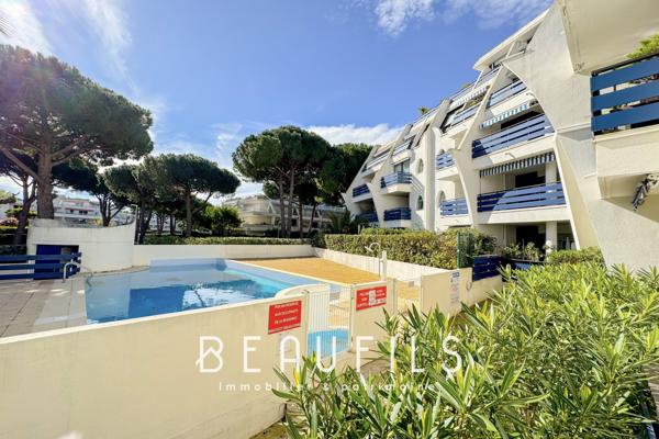 La Grande Motte - Golf - Studio cabine meublé à l'année dans résidence avec piscine