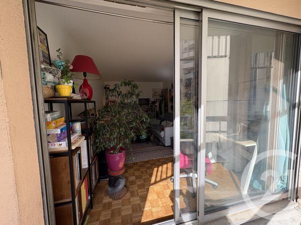 Appartement F2 à vendre  2 pièces - 48,62 m2 PARIS - 75019