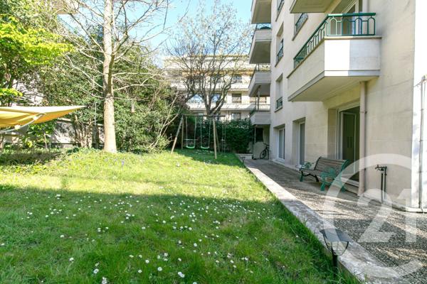 Appartement F4 à vendre  4 pièces - 93,40 m2 VINCENNES - 94