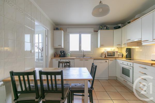Appartement F4 à vendre  4 pièces - 93,40 m2 VINCENNES - 94