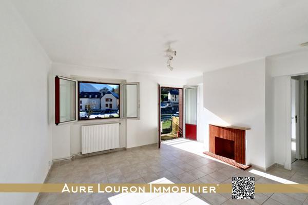 Arreau (65240) APPARTEMENT 4 PIÈCES 62.8m² AVEC BALCON AU CŒUR DU VILLAGE D'ARREAU