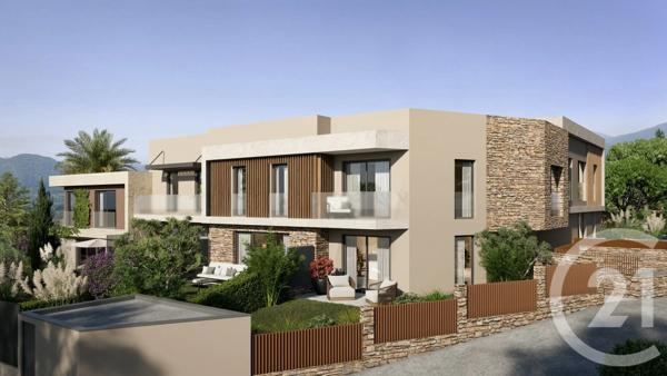Maison à vendre  3 pièces - 72,02 m 2   ST RAPHAEL  - 83