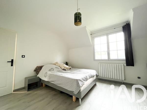 Maison à vendre 7 pièces 195 m² Bièvres