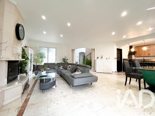 Maison à vendre 7 pièces 195 m² Bièvres