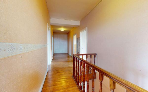 Maison à vendre    7 pièces •  Gondrecourt-Aix