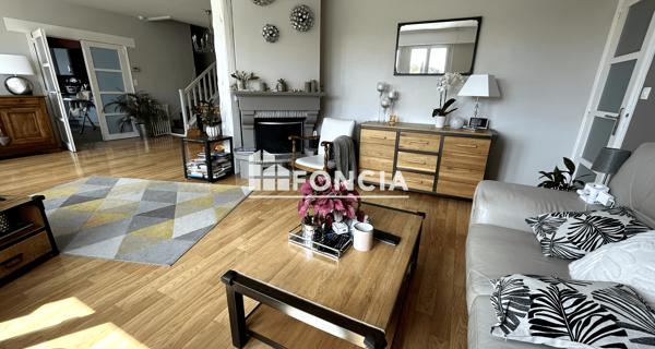À vendre Maison 9 pièces 193 m² - Lèves 28300