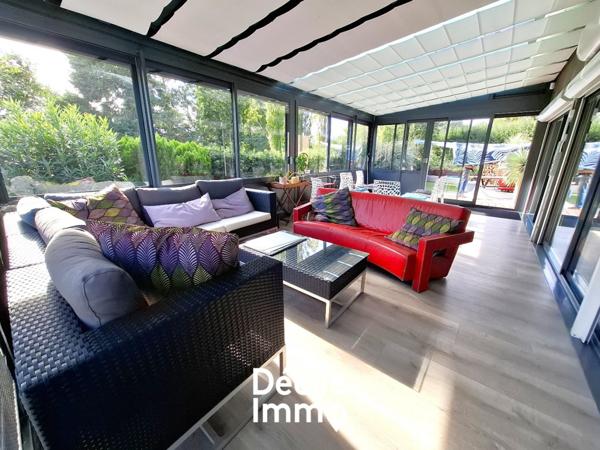 Vente maison individuelle Lavaur, 220m² 10 pièces 489 000€ avec piscine