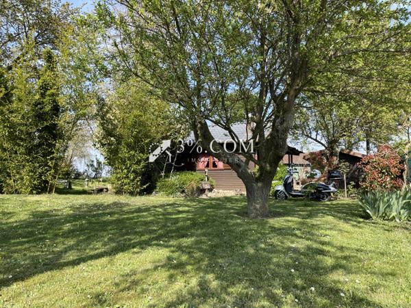 3%.COM - EXCLUSIVITÉ à BERSTETT, Terrain de loisir de 15,23 ares arboré, chalet en bois. Berstett (67370)