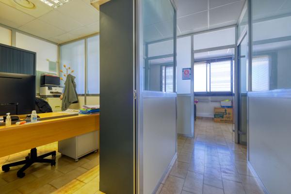 Immeuble / local commercial Zone Industrielle Furiani 11 pièces - 500 m²