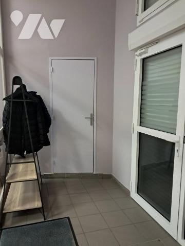 LE PORTEL A VENDRE ENSEMBLE IMMOBILIER APPARTEMENTS ET LOCAUX COMMERCIAUX