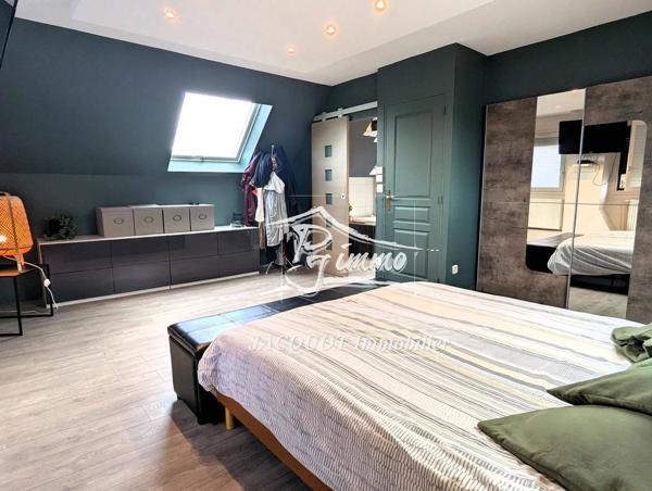 Vente immobilière : Maison à Halluin  5 pièces 140 m² 415 000 €- Jacquot Immobilier.