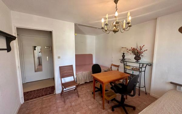 Appartement à vendre    1 pièce • 25,62 m2 Dax