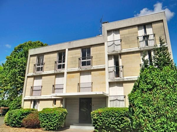 RÉSIDENCE PIERREFITTE – Appartement de Type 3 de 55.14 m² - REZ-DE-CHAUSSÉE SURÉLEVÉ – ENVIRONNEMENT CALME