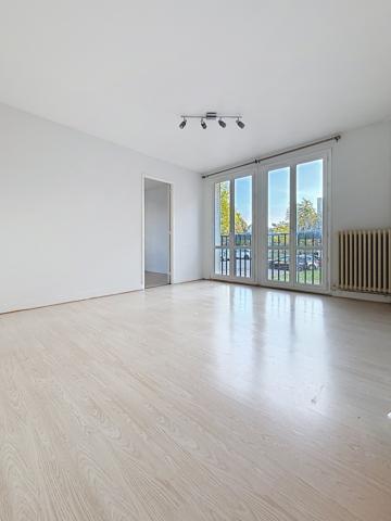 RÉSIDENCE PIERREFITTE – Appartement de Type 3 de 55.14 m² - REZ-DE-CHAUSSÉE SURÉLEVÉ – ENVIRONNEMENT CALME