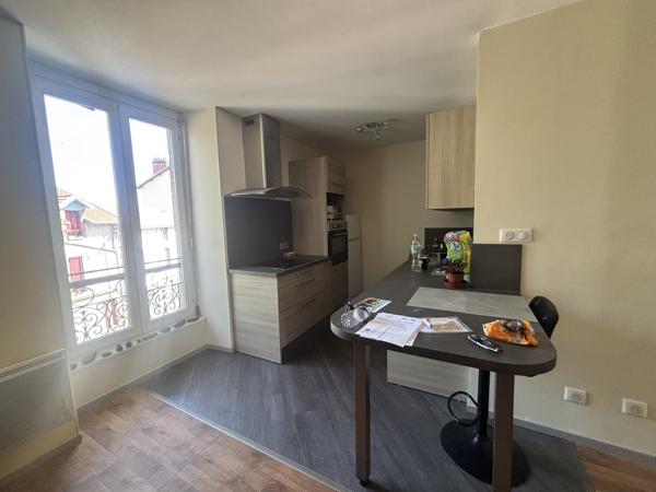 IMMEUBLE DE RAPPORT AURILLAC (15000)