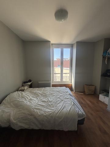 IMMEUBLE DE RAPPORT AURILLAC (15000)