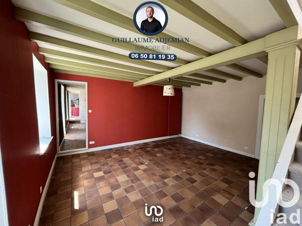 Maison traditionnelle 7 pièces de 240 m² à Cherbourg-en-Cotentin (50110)
