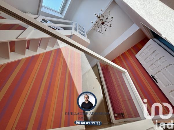 Maison traditionnelle 7 pièces de 240 m² à Cherbourg-en-Cotentin (50110)