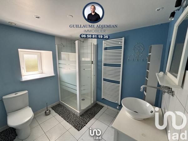 Maison traditionnelle 7 pièces de 240 m² à Cherbourg-en-Cotentin (50110)